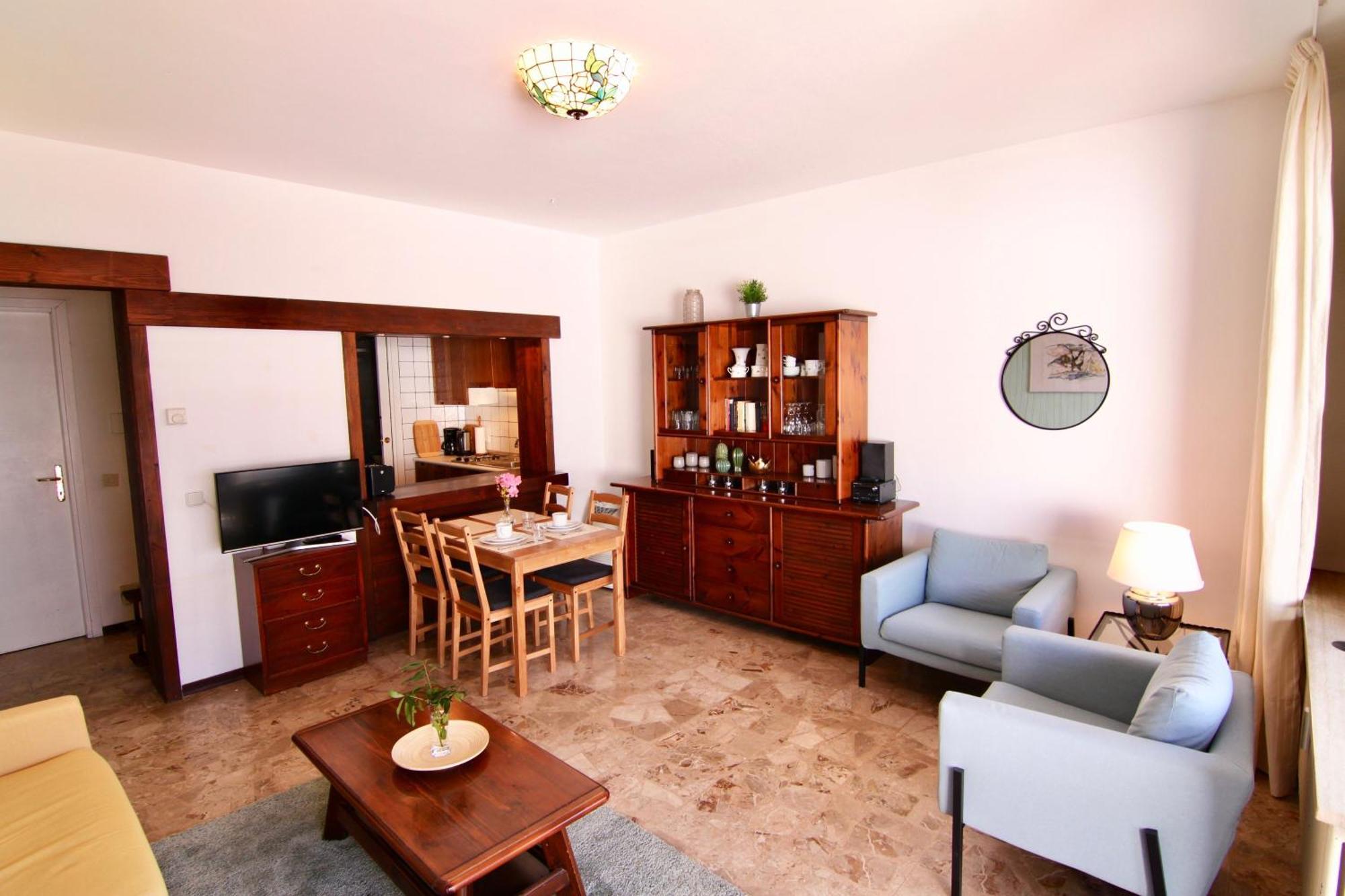 Casa Roccia Apartment Pino Lago Maggiore Exterior photo